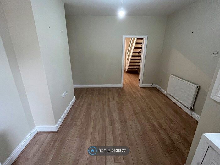 2 Bedroom End Terrace House To Rent In Briarwood Road, Liverpool, L17