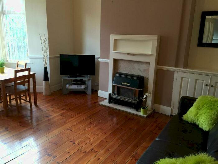 5 Bedroom Terraced House To Rent In Meldon Terrace, Heaton, NE6