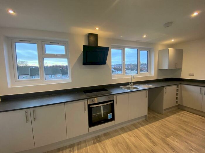 3 Bedroom Maisonette To Rent In Alma Road, Kingswood, Bristol, BS15