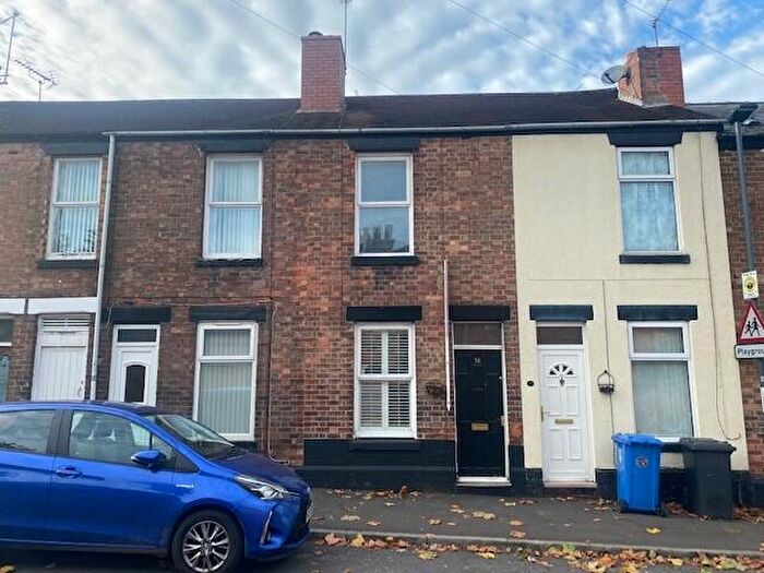 2 Bedroom House To Rent In Handford Street, Derby, DE22