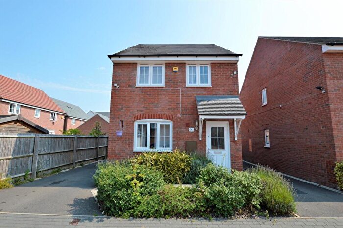 3 Bedroom Detached House For Sale In Keel Close, Wigston, LE18