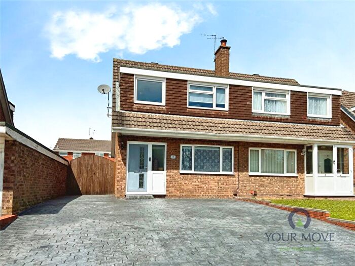 3 Bedroom Semi-Detached House For Sale In Awbridge Road, Netherton, Dudley, West Midlands, DY2