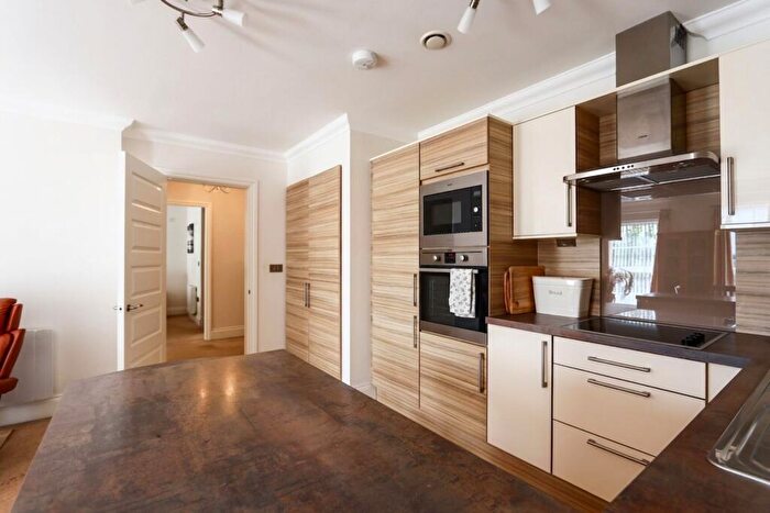 2 Bedroom Flat For Sale In Elms Road, Elms Hall Elms Road, LA4