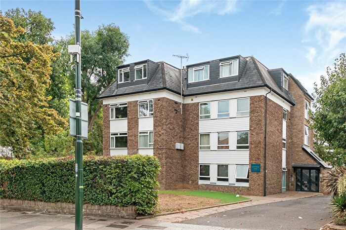 1 Bedroom Flat For Sale In Whitton Road, Twickenham, TW1
