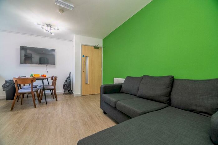 Flat To Rent In Flat A Bywater House, Edgbaston, Birmingham, West Midlands, B16