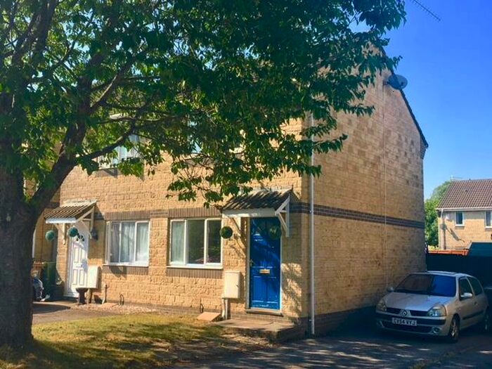 2 Bedroom Property To Rent In Ware Road, Castle View, Caerphilly, CF83