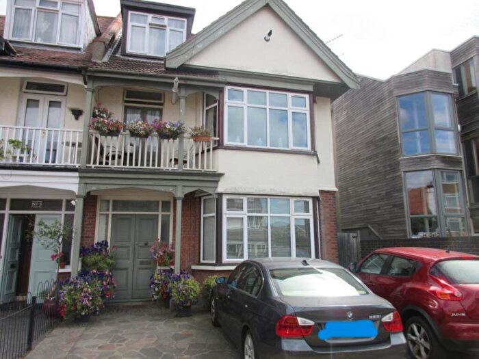 2 Bedroom Flat To Rent In GfF Warwick Road, Southend On Sea, SS1