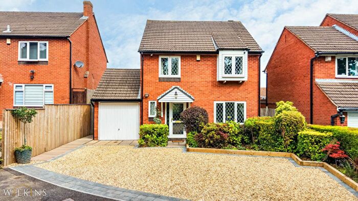 3 Bedroom Detached House For Sale In Salisbury Grove, Sutton Coldfield, West Midlands, B72