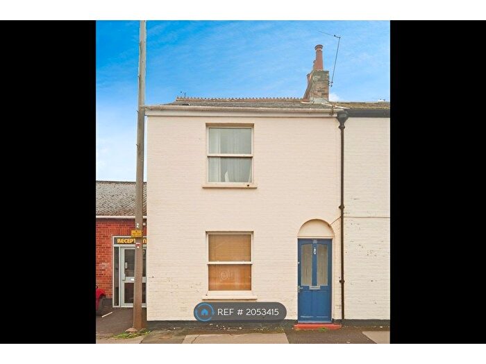 2 Bedroom Terraced House To Rent In Queen Street, Taunton, TA1