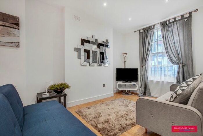 2 Bedroom Flat To Rent In Warren Street, London, W1T