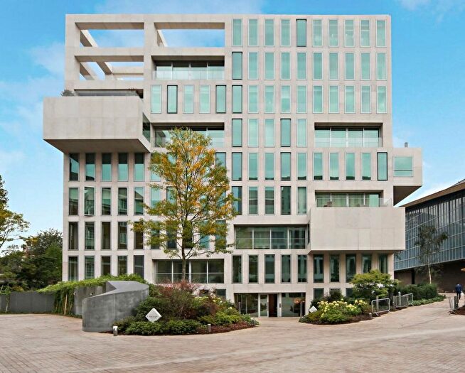 2 Bedroom Flat To Rent In Hollandgreen Place, London, W8