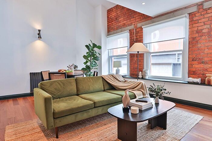 2 Bedroom Flat To Rent In The James, Manchester, M4