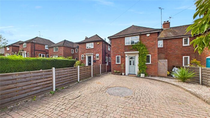 3 Bedroom Semi-Detached House For Sale In Woodlands Lane, Windlesham, GU20
