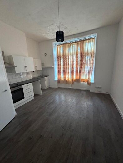 Studio To Rent In Denzil Ave, SO14