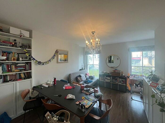 Studio To Rent In Palmer House, - Fortess Road, NW5