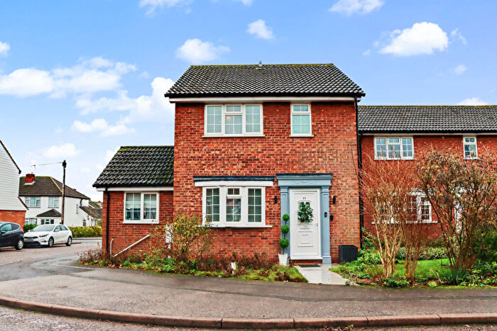 4 Bedroom Detached House For Sale In Manor Road, Newport Pagnell, MK16