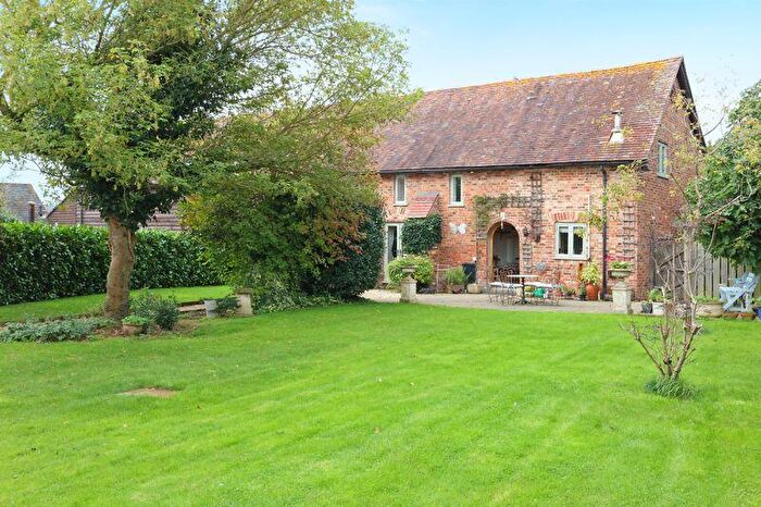4 Bedroom Barn Conversion For Sale In Fiddington, Tewkesbury, GL20