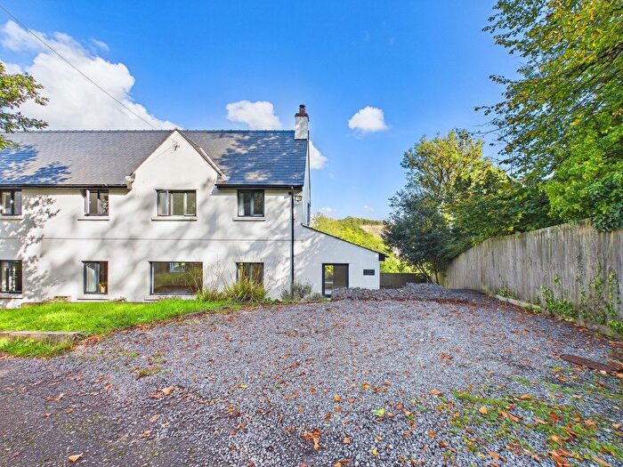 4 Bedroom Semi-Detached House To Rent In Porthkerry, Barry, CF62