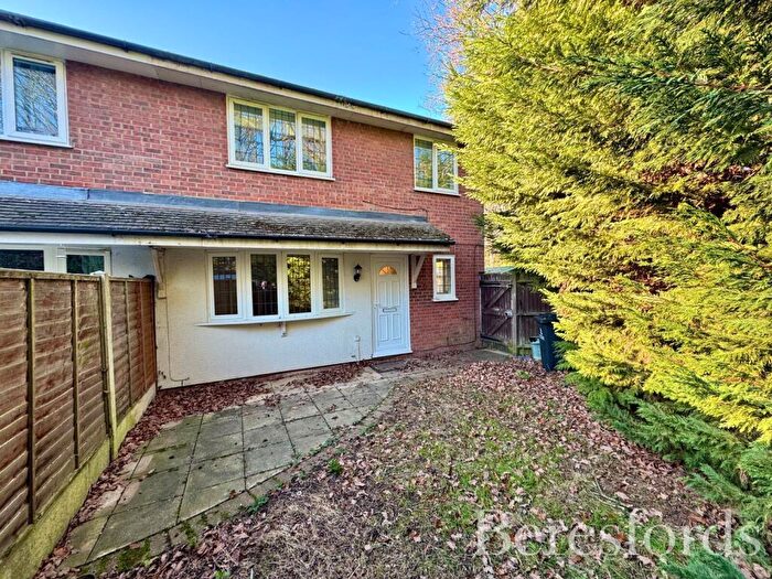 2 Bedroom Semi Detached House For Sale In Hollymead Close, Colchester, CO4