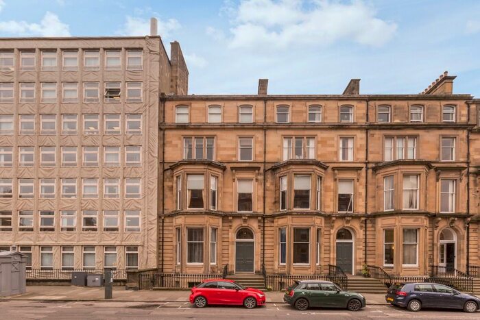 2 Bedroom Flat To Rent In Drumsheugh Gardens, West End, Edinburgh, EH3