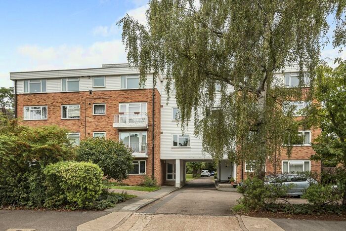 1 Bedroom Flat To Rent In Hardy Road, London, SE3