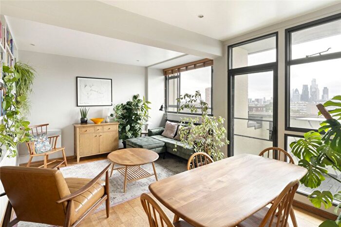 2 Bedroom Property For Sale In Keeling House, Claredale Street, Bethnal Green, E2