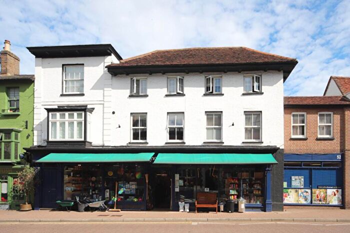 Studio To Rent In High Street, Tring, HP23