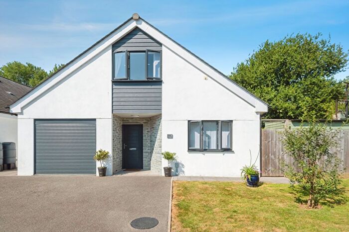 3 Bedroom Bungalow For Sale In Kiln Close, Millbrook, Torpoint, Cornwall, PL10
