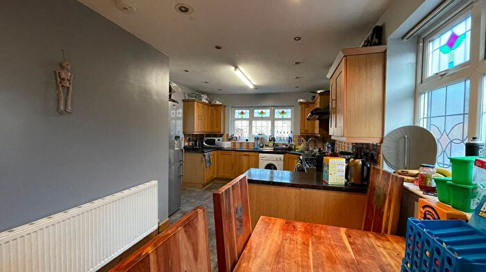 4 Bedroom House To Rent In Drake Street, Lincoln, LN1