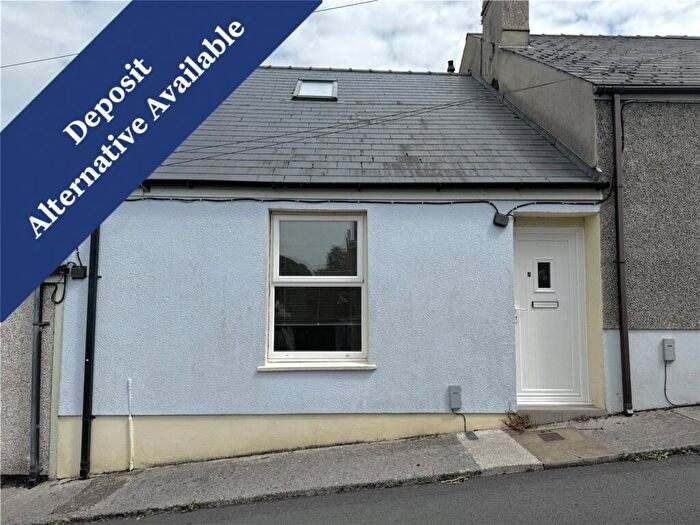 3 Bedroom Terraced House To Rent In Thomas Street, Pembroke, Pembrokeshire, SA71