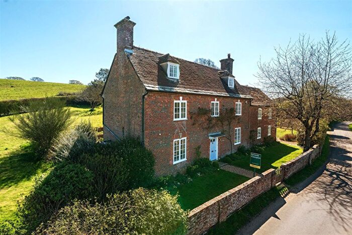 5 Bedroom Detached House To Rent In East Morden, Wareham, Dorset, BH20
