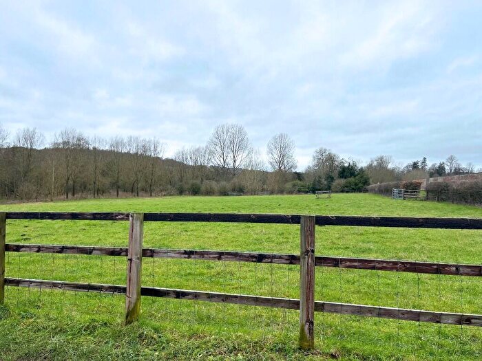 2 Bedroom Terraced House For Sale In Leverton, Hungerford, RG17