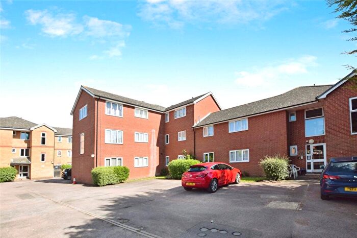 2 Bedroom Apartment To Rent In Viceroy Close, Colchester, Essex, CO2
