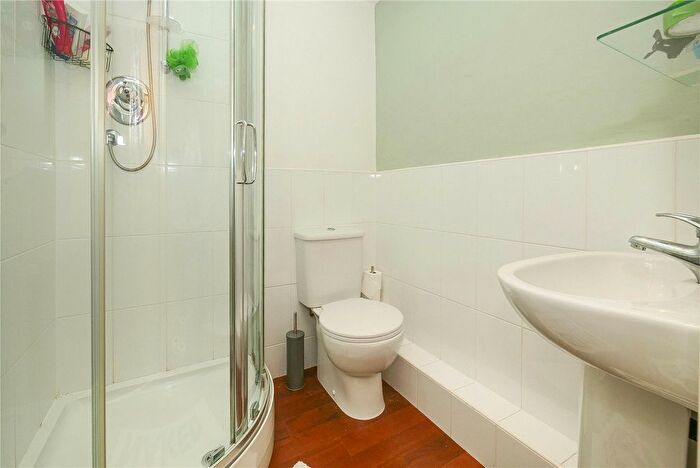 2 Bedroom Flat For Sale In Albert Street, Baildon, Shipley, West Yorkshire, BD17