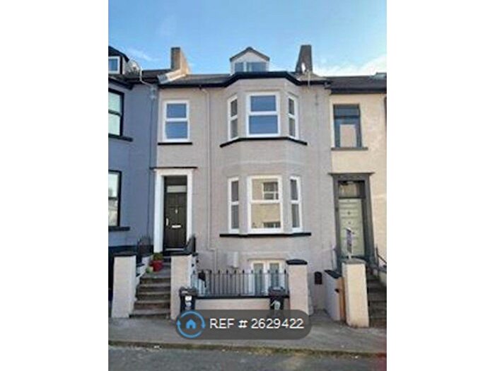 4 Bedroom Terraced House To Rent In York Place, Newport, NP20