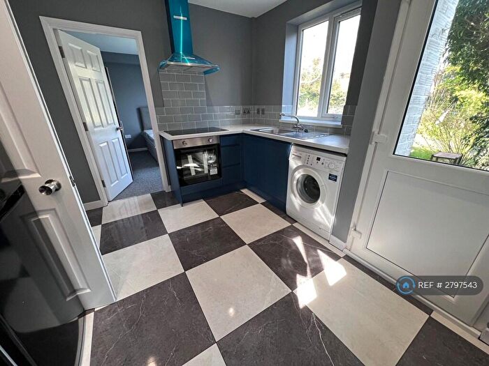 5 Bedroom Semi-Detached House To Rent In Nasmith Road, Norwich, NR4