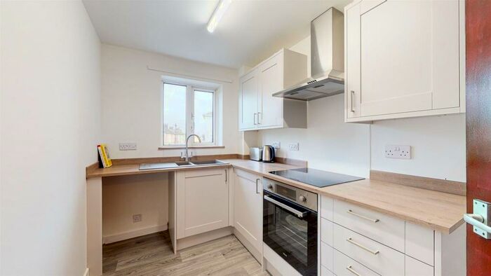 1 Bedroom Flat To Rent In Love Road, Lowestoft, NR32