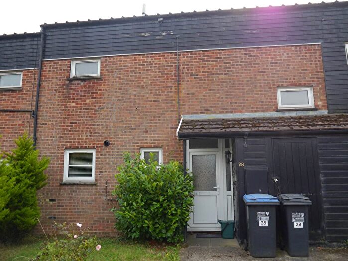 3 Bedroom Terraced House To Rent In Howe Dell, Hatfield, AL10