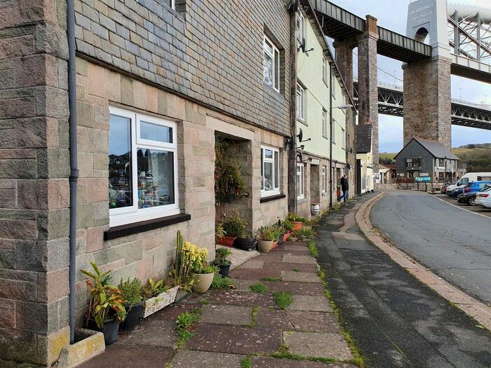 2 Bedroom Flat To Rent In Tamar Street, Saltash, PL12