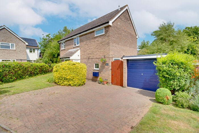 3 Bedroom Detached House For Sale In Flackdale Road, Hilton, PE28