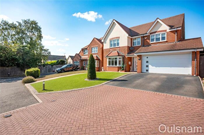 4 Bedroom Detached House For Sale In Four Oaks Drive, Marlbrook, Bromsgrove, Worcestershire, B61