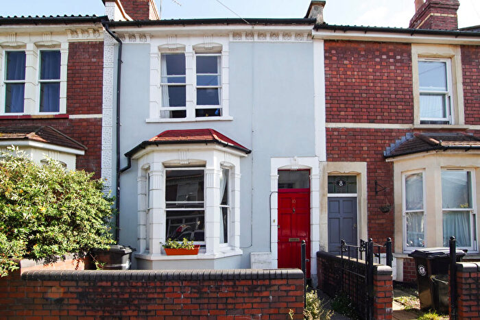 2 Bedroom Terraced House To Rent In Tewkesbury Road, St Werburghs, BS2