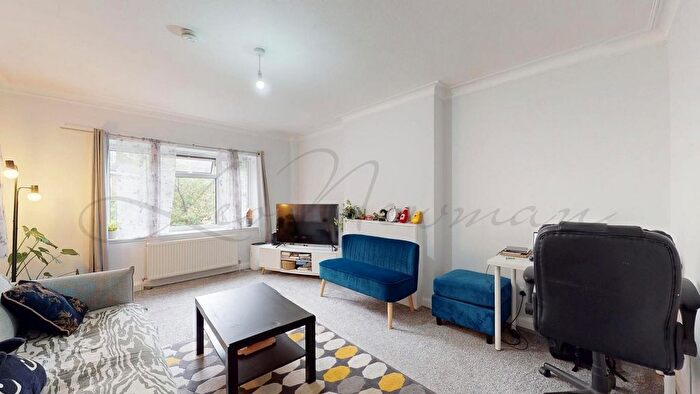 2 Bedroom Flat To Rent In Danes Court, Wembley, HA9