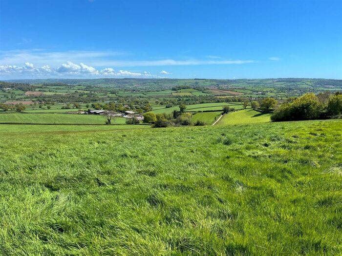 Farm House For Sale In Umborne, Shute, EX13