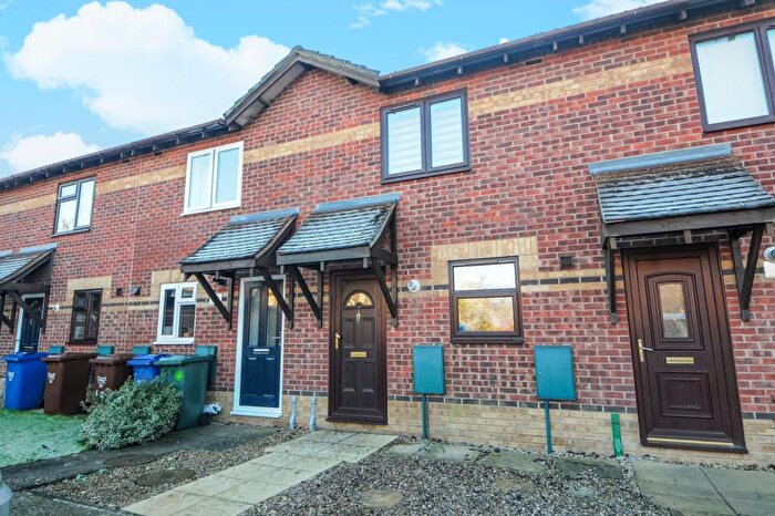 2 Bedroom Terraced House To Rent In Juniper Gardens, Bicester, OX26