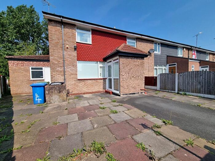3 Bedroom Terraced House For Sale In Thirsk Avenue, Sale, M33