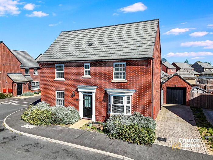 4 Bedroom Detached House For Sale In Regatta Road, Burnham-on-Crouch, CM0