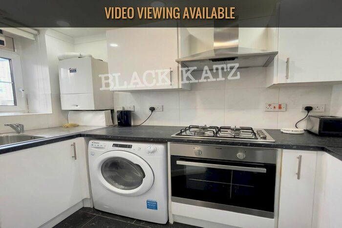 3 Bedroom Flat To Rent In Tiverton Street, London, SE1