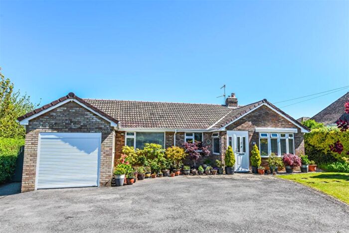 4 Bedroom Bungalow For Sale In Cam Green, Cam, Dursley, GL11