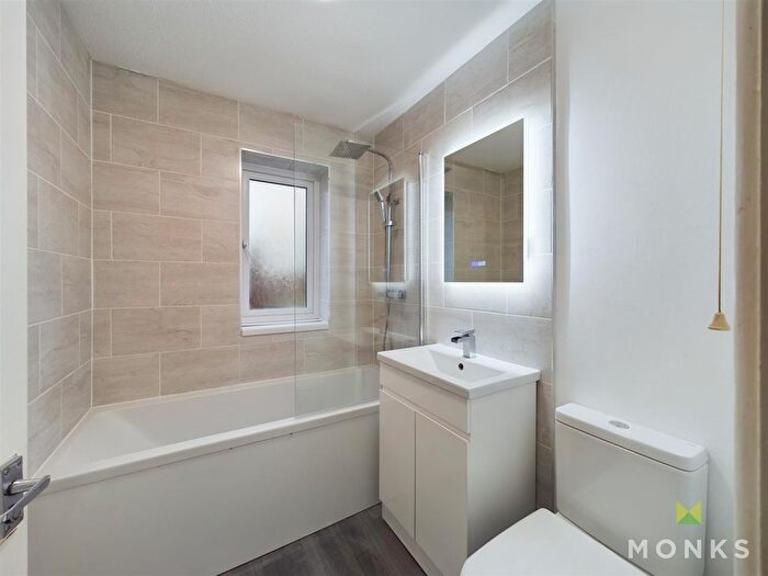 2 Bedroom Semi-Detached House For Sale In Henley Drive, Oswestry, SY11